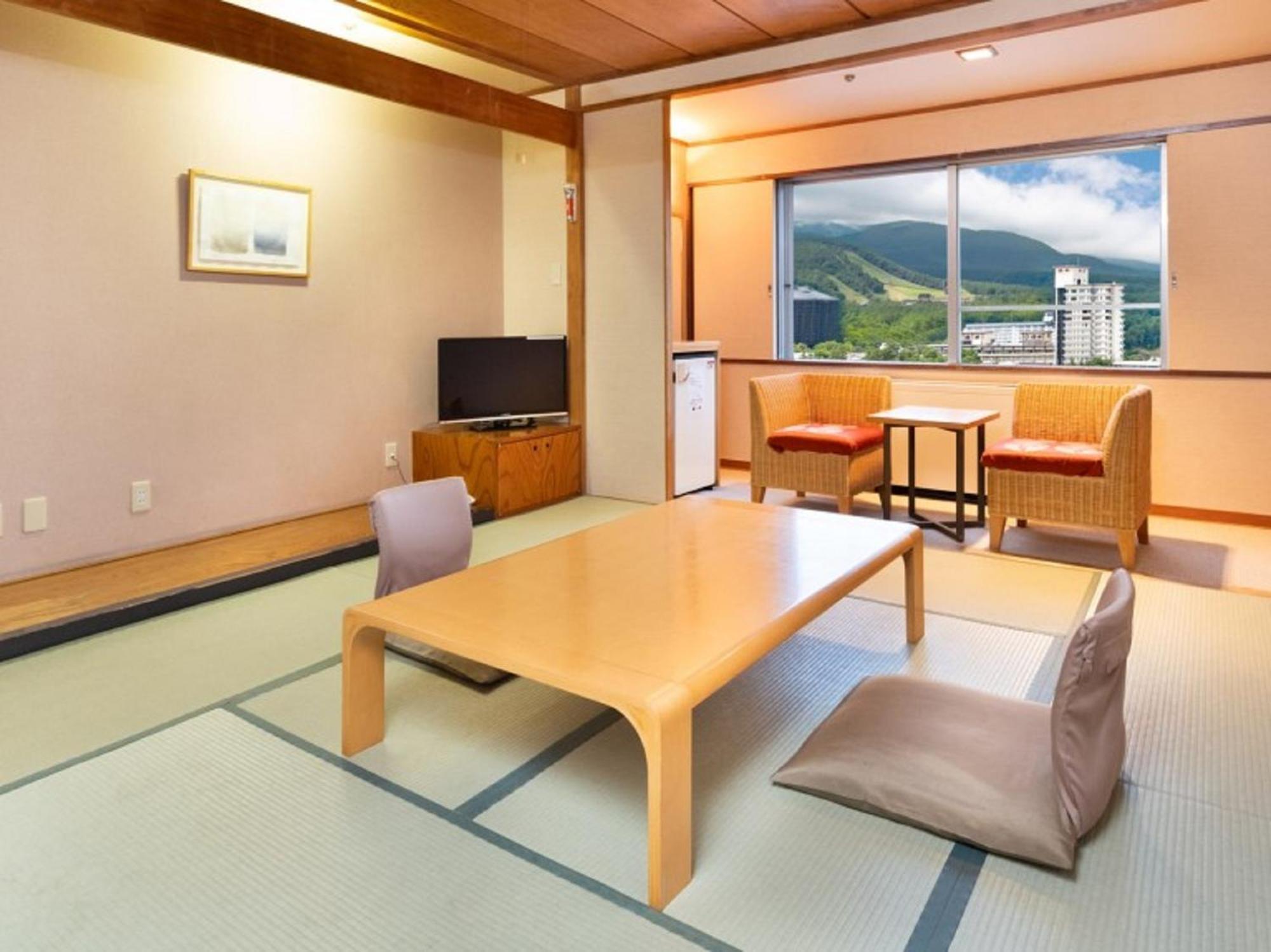 Kusatsu-onsen Hotel Resort Kusatsu  Buitenkant foto