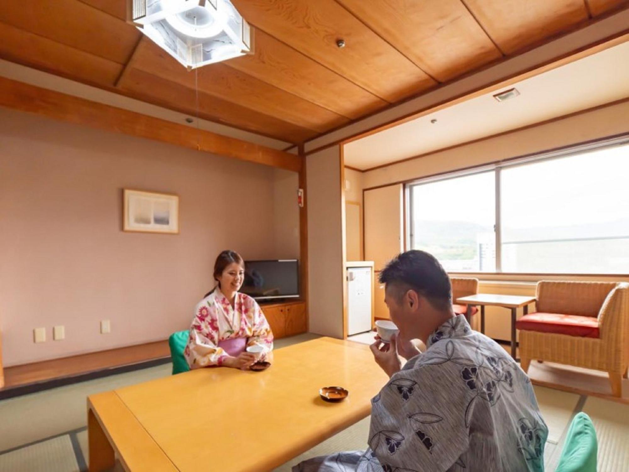 Kusatsu-onsen Hotel Resort Kusatsu  Buitenkant foto