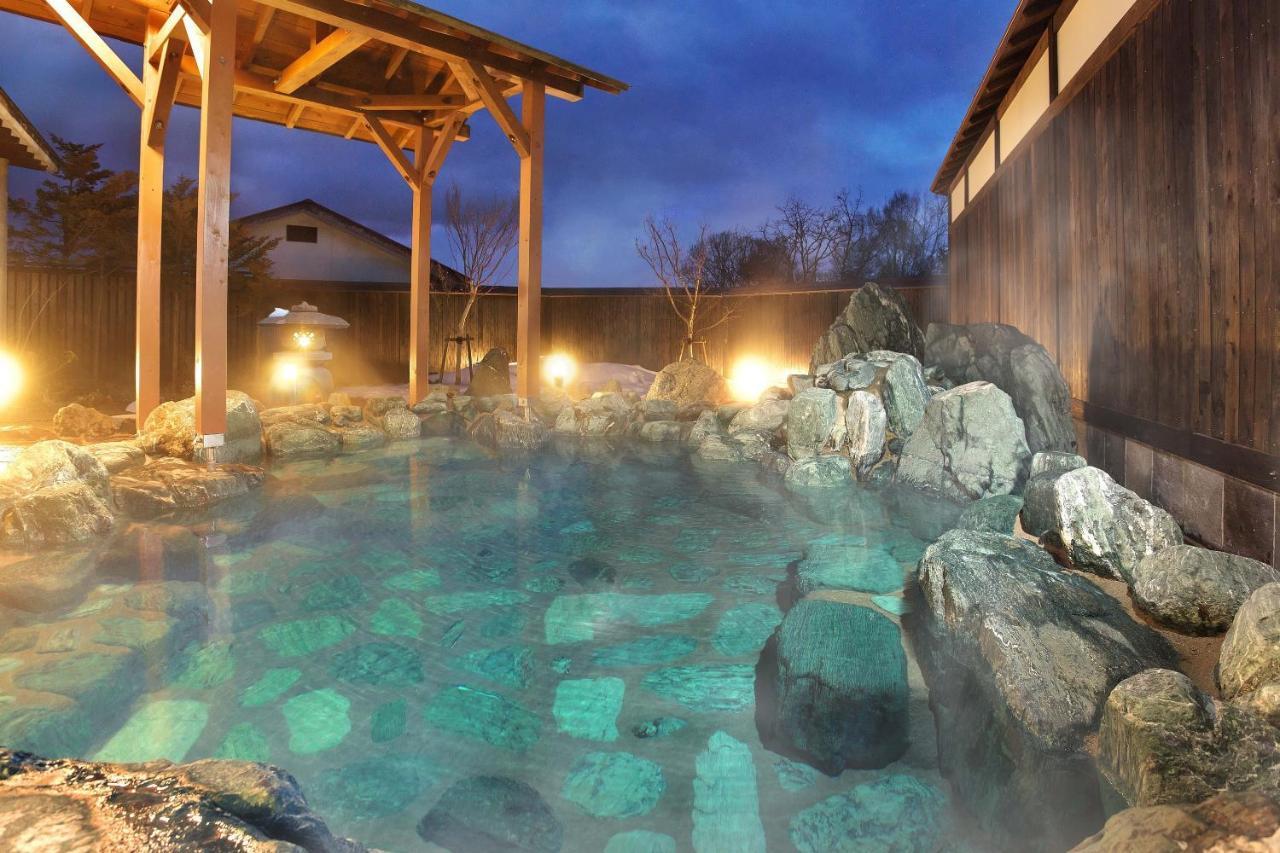 Kusatsu-onsen Hotel Resort Kusatsu  Buitenkant foto